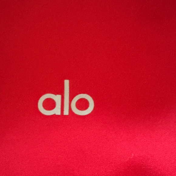 Women’s ALO Yoga Classic Red 7/8 Airlift Leggings. XS - Picture 2 of 5